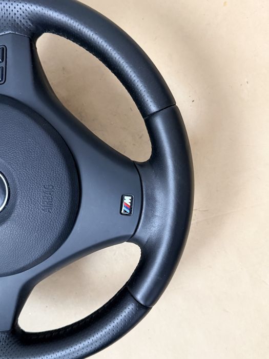 Бмв М волан bmw e84 e87 e90 e91 e92 e93