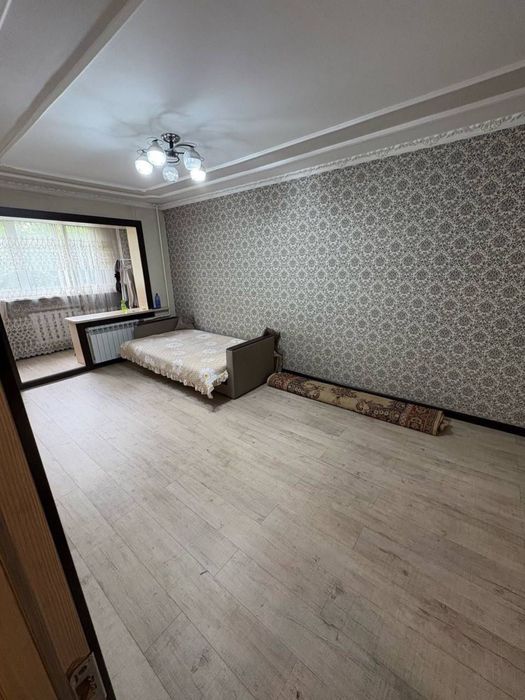 Продам диван б/у