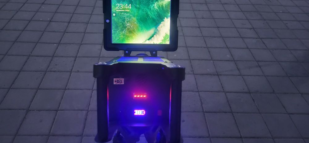 Продам игровой пулемет с планшетом