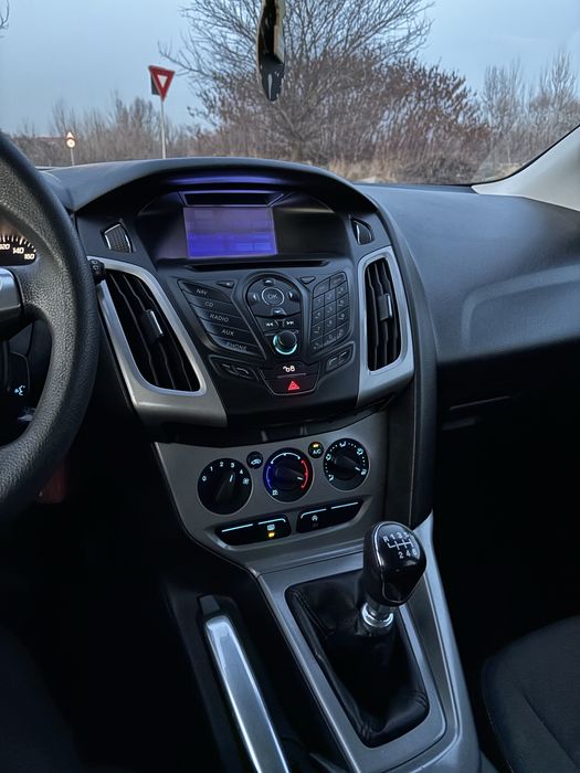 FORD Focus 2012 — imagine 4