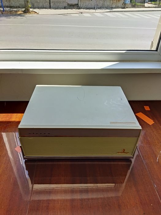 Продавам GRUNDIG-TK 320 HI-FI