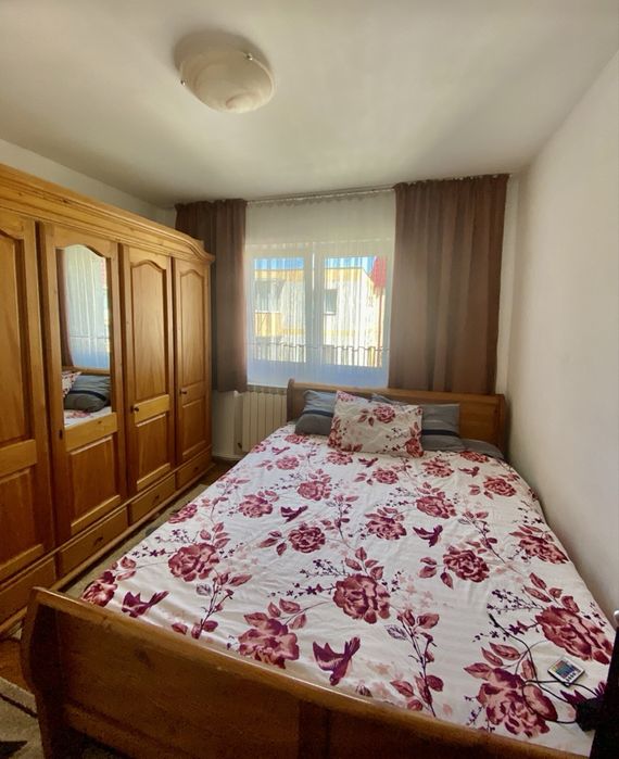 Inchiriez apartament 2 camere
