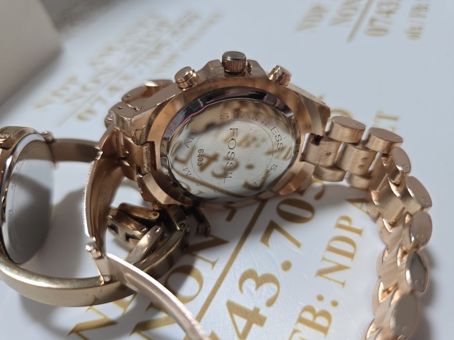 NDP Amanet Buzoieni nr.16  Ceas Michael Kors & Fosill (49307)