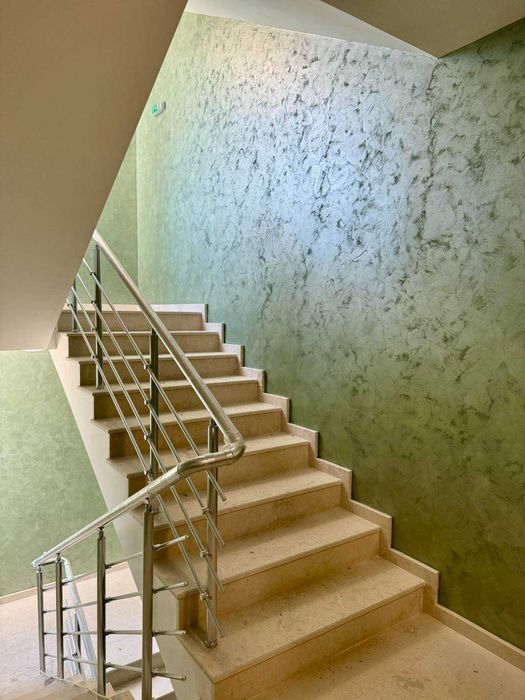 Продава се Тристаен апартамент в София, Студентски град - 124 кв.м за 1955 €/кв.м - Снимка #3