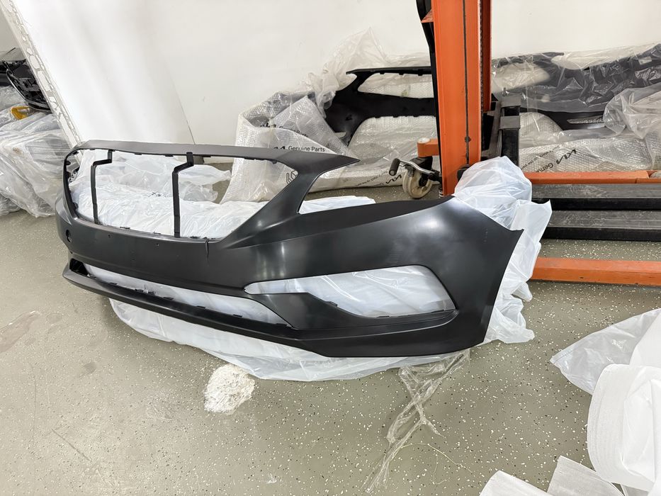 Бампер передний Hyundai Sonata LF