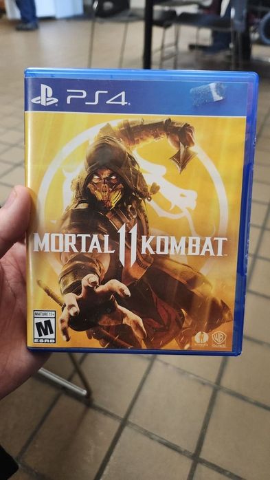 Обменяю Ps4 Slim 1TB
