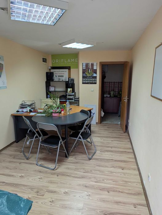 Дава се под наем Офис в София, Зона Б-19 - 25 кв.м за 250 € - Снимка #1