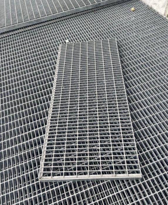 Trepte zincate zincate