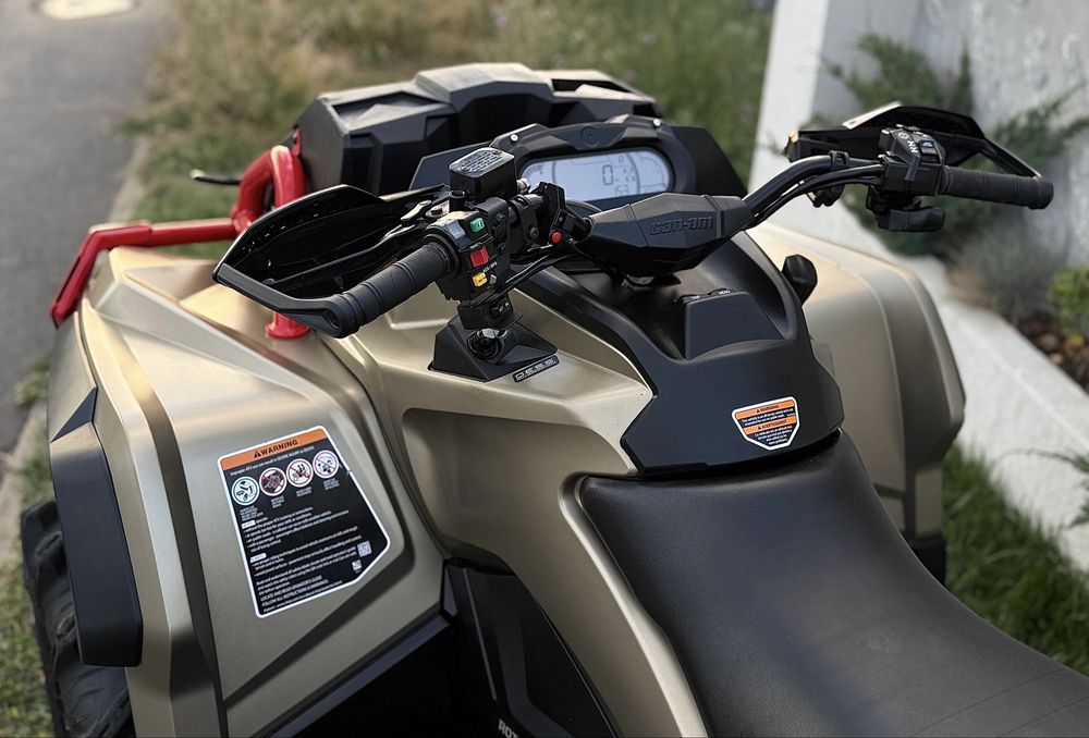 Can am outlander xmr 1000 R