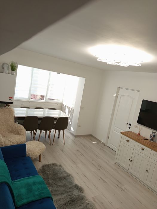 2 Ap. 1. / și 3 camere regim hotelier