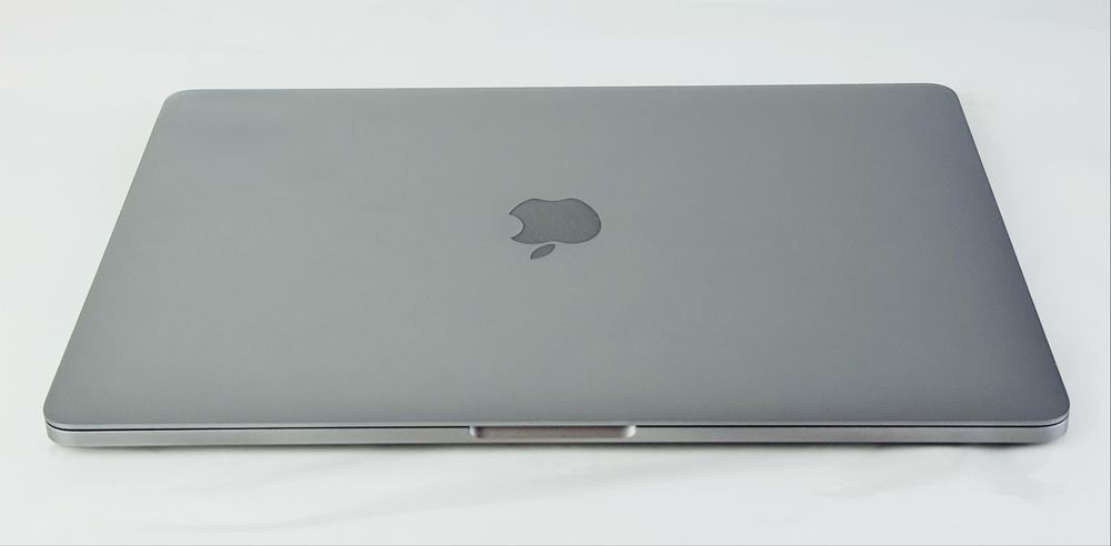 Лаптоп Аpple MacBook Pro 13 2017 i5 2,3Ghz 8RAM 1TB Гаранция!