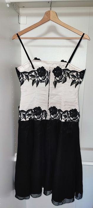 Rochie alb -negru