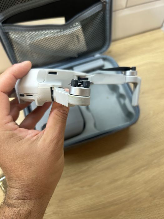 Дрон Dji MINI 2SE