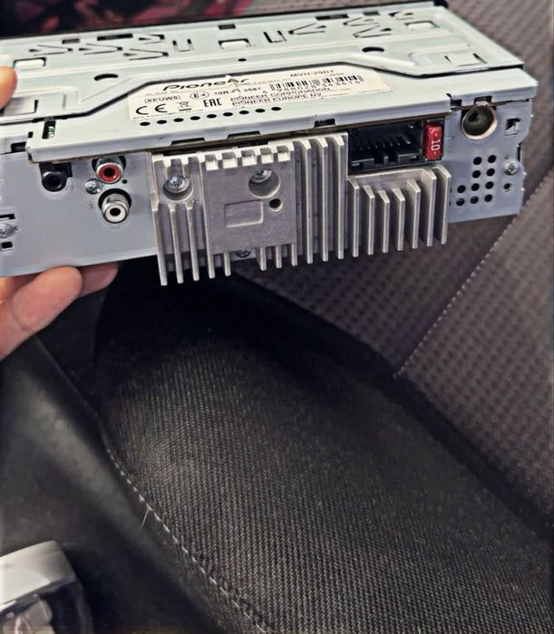 Pioneer CAR AUDIO чисто нов