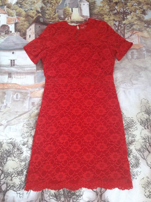 Официална дантелена рокля JUNONA