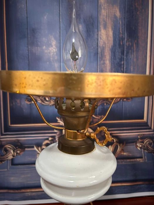 DN308 Lampa electrica 45 cm h 20 cm diametru opalina si 13cm d baza