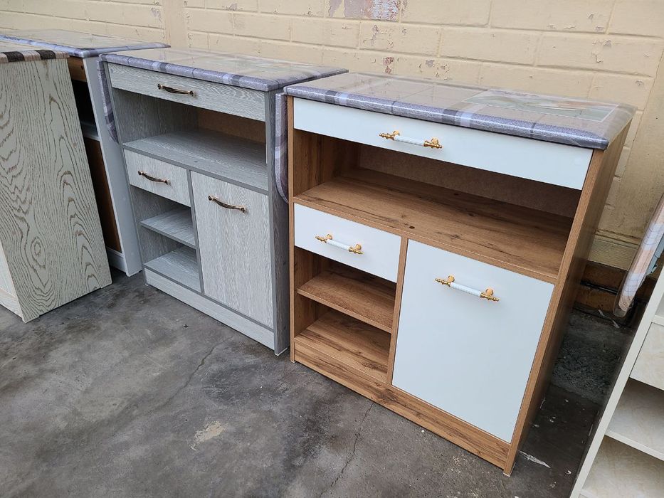 Dazmol stol holati yangi