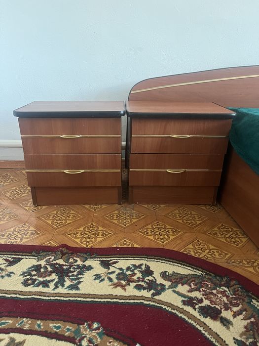 Спальный гарнитур