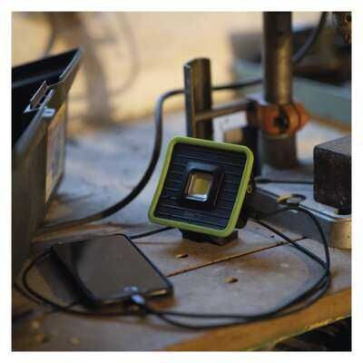 Proiector led acumulator,reflector led 70W incarcabil profi