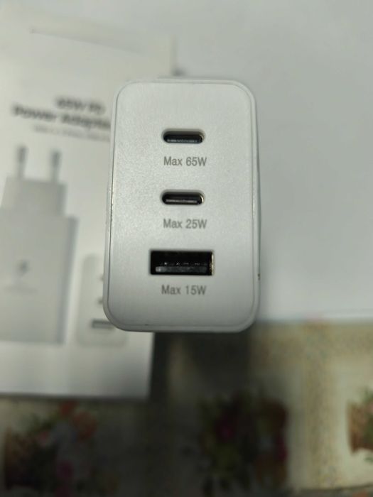 Incarcator telefon priza rapid 65 W cu mufa usb + 2 tip c