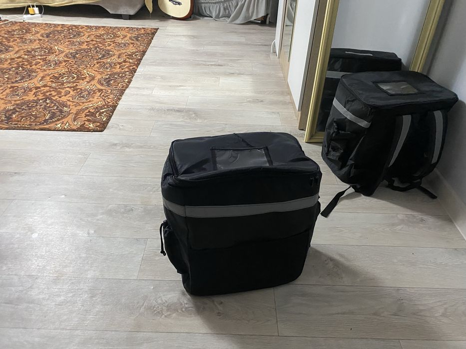 Продам 2 термо сумки для еды