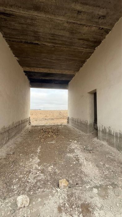 Продаётся двухэтажный коттедж в г.Зарафшан с видом на озеро