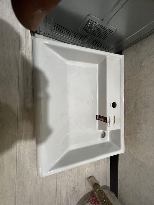 Раквина для ваннай комнаты