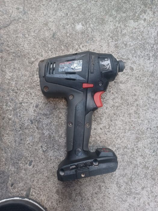 Masina de insurubat cu impact marca wurth