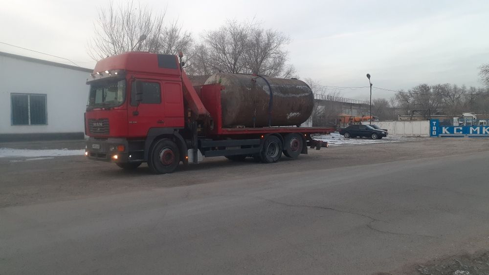 Манипулятор контейнеровоз