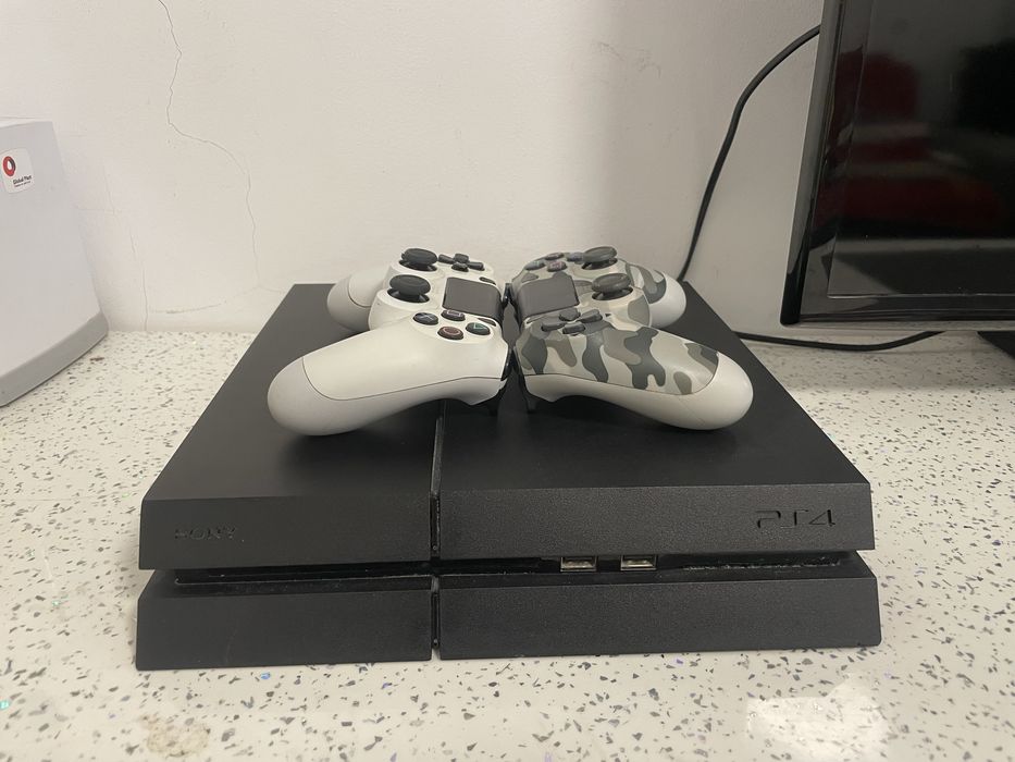 Ps4 inpecabil perfect funcțional