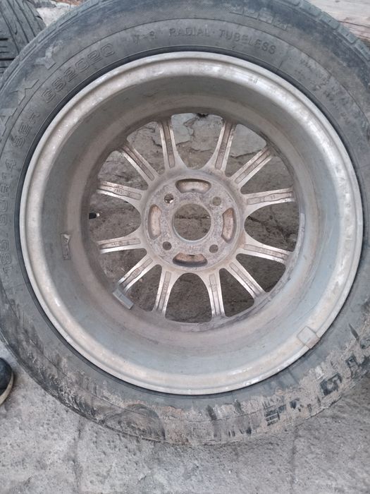 На 14 4-х болтовые