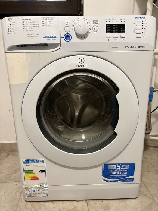 Mașină de spălat rufe Indesit, 6 kg, slim, A++, 1000 rpm