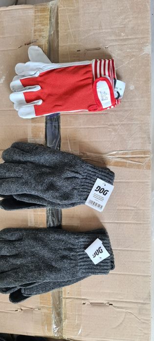 Продажа перчаток.