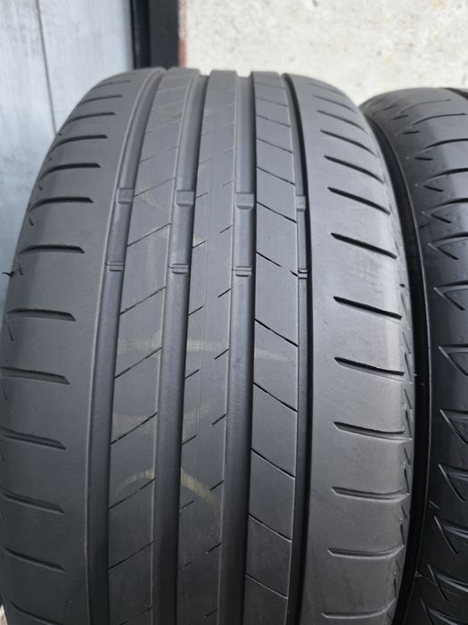 Vand  patru anvelope de vara Bridgestone  turanza  225 45 17 dot 4221