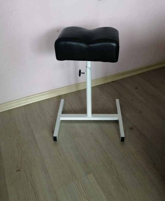 Стойка за педикюр