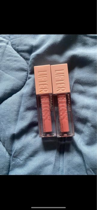 нови гланцове Maybelline