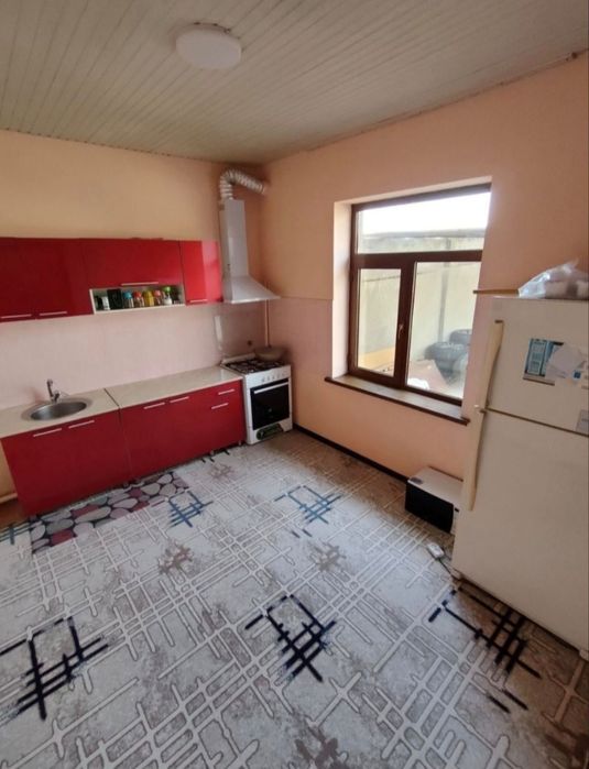 Уй Сотилади Олтин тепа Ховли Участка