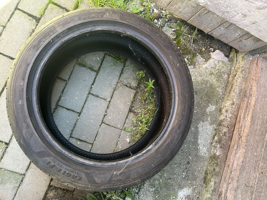 Cauciucuri vara 2 buc  Goodyear  225 45 17 6mm la 150 ron buc an fabricatie 2022