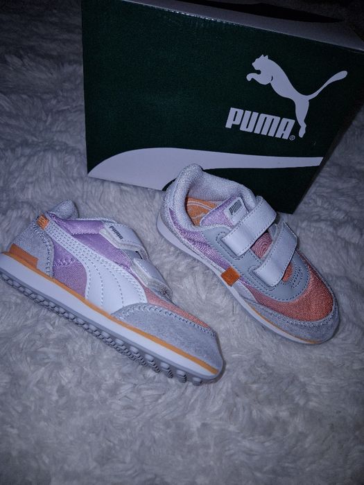 Детски маратонки Puma и боти