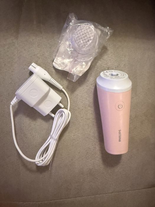 Четка за почистване на лице PHILIPS