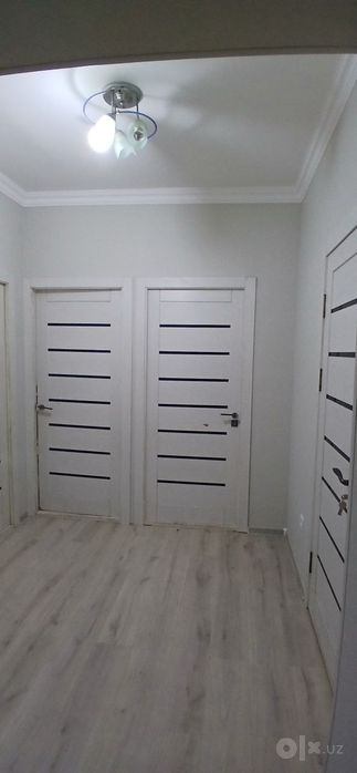 Dom sotiladi yangi yol gulbaxorda