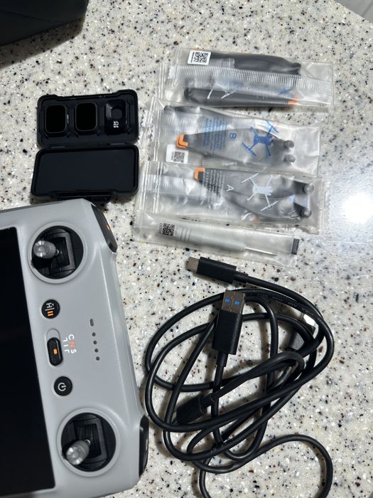 DJI Mini 3 Fly More Combo + DJI RC + ND Filters