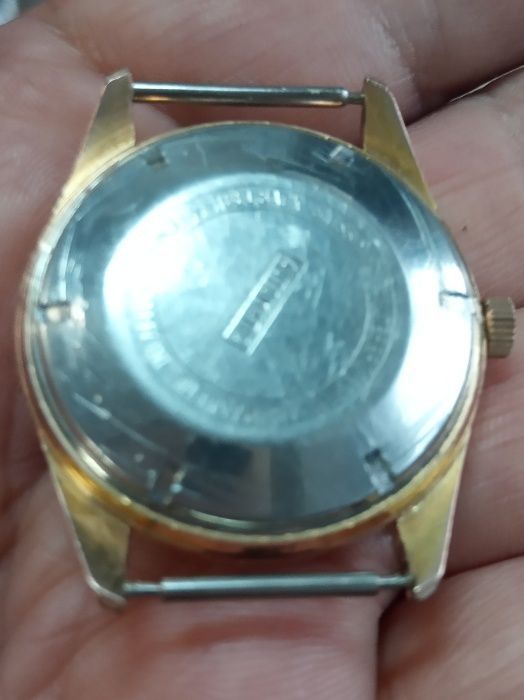 Ceas Cristal Watch Automatic 
Swiss made
25 jewels
Încabloc
Gold plate