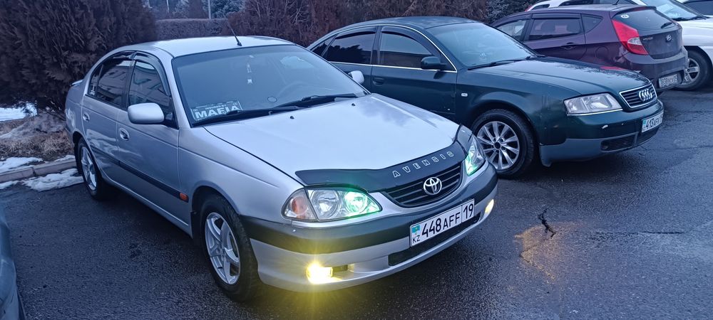 Продам Toyota Avensis