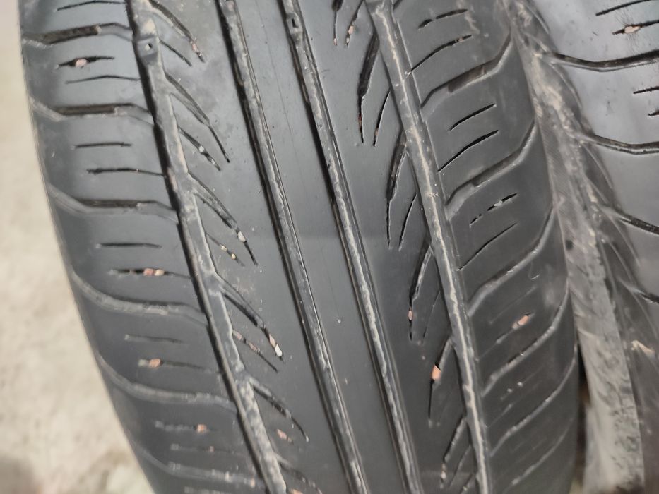 Продам комплект резины 185/65/14