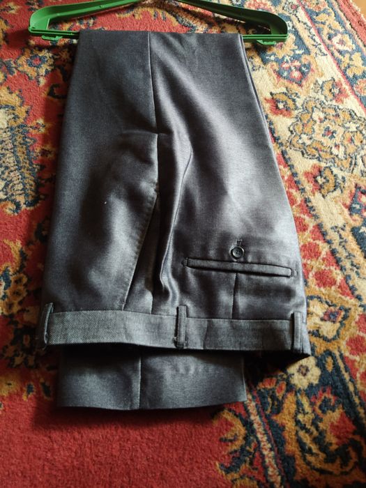 Продам мужской костьюм брюка