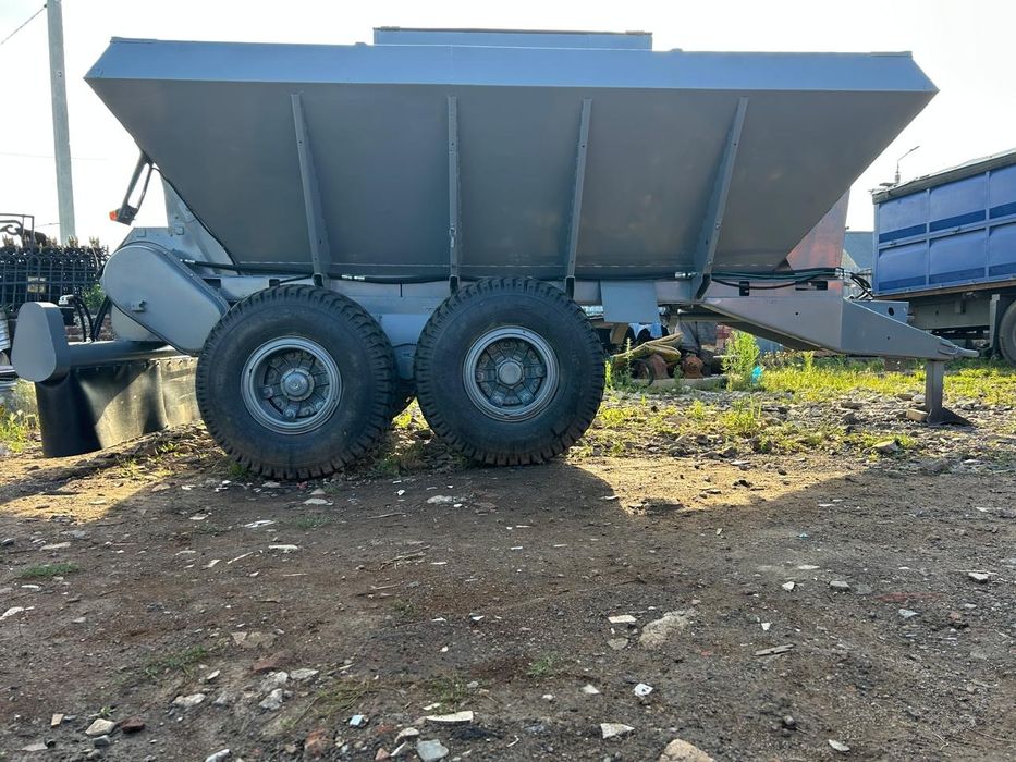 Продам Распределители цемента 7и11 тонн!