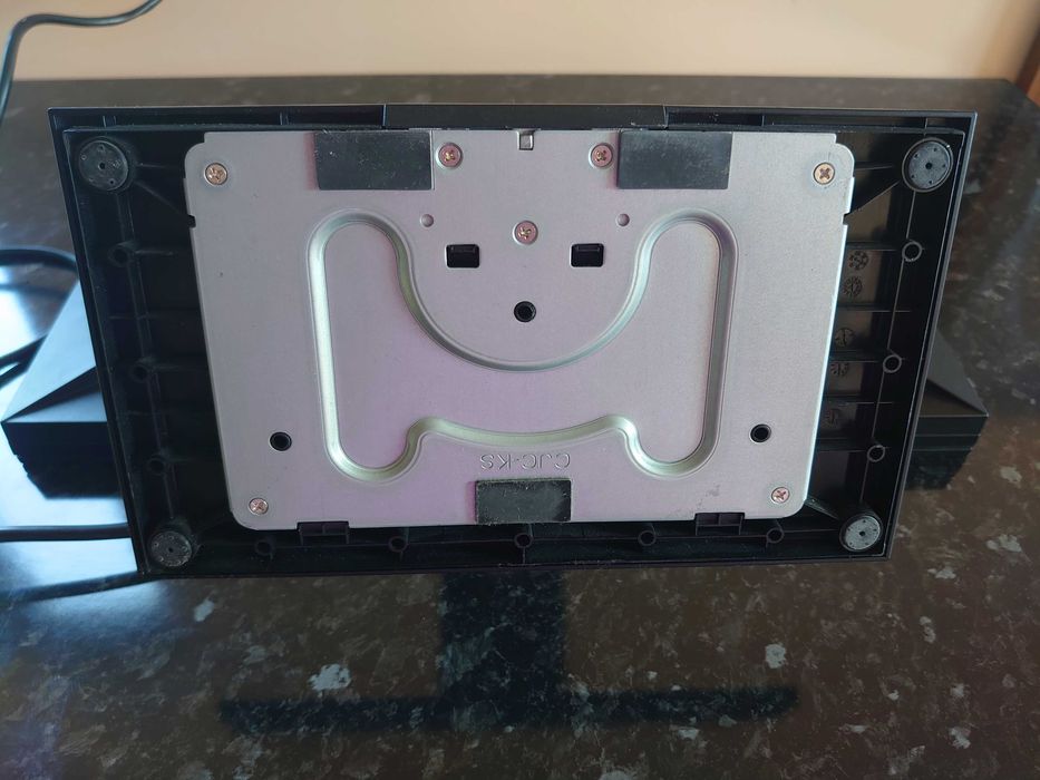 Монитор Dell LCD 2009 години