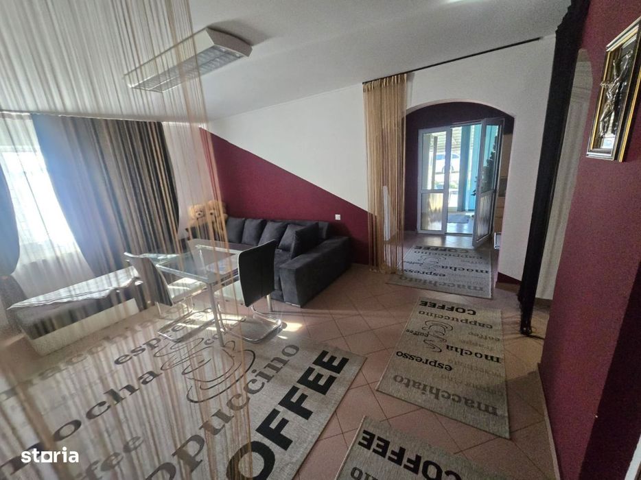 Parter de vila de vanzare – Prelungirea Craiovei, zona Targului Sapt