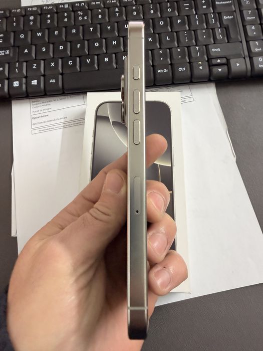 Iphone 16 Pro/ Factura/ Garantie